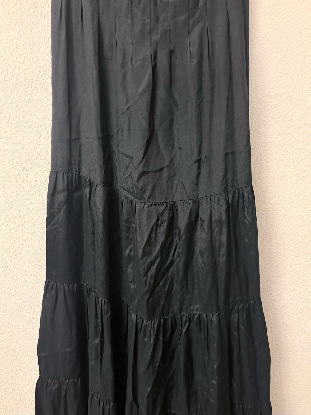 Vintage Newport News 100% Rayon Black Maxi Dress with Floral Trim - Picture 5 of 7
